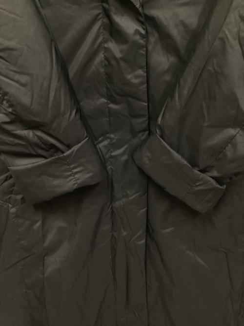 23区（ニジュウサンク）23区 (ニジュウサンク) ステッチレス ADSダウンコート ブラック サイズ:SIZE 36の古着・服飾アイテム