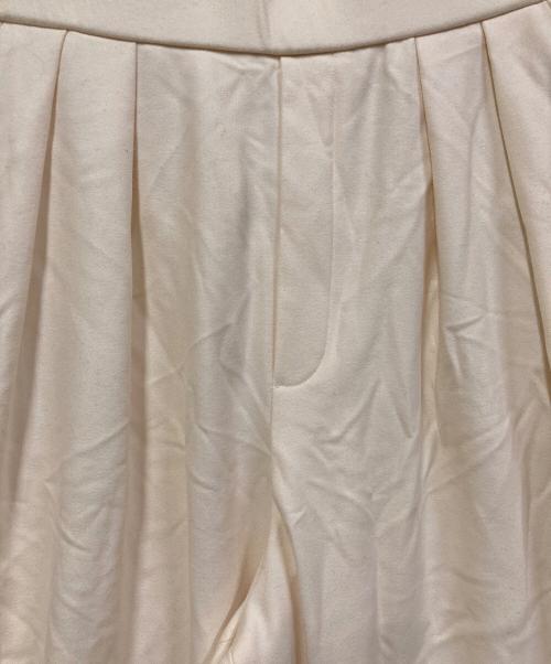 RIVE DROITE（リヴドロワ）RIVE DROITE (リヴドロワ) 両面起毛タックワイドスラックス アイボリー サイズ:SIZE 38 未使用品の古着・服飾アイテム