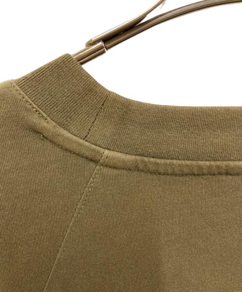 entire studios（エンタイアスタジオ）ENTIRE STUDIOS (エンタイアスタジオ) DART TEE カーキ サイズ:SIZE XLの古着・服飾アイテム