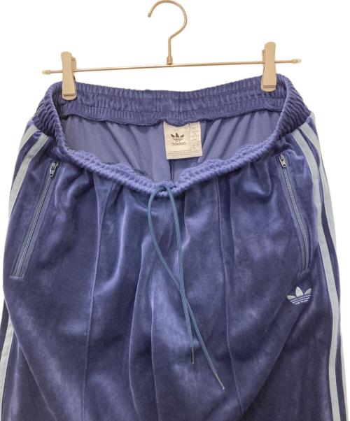 adidas Originals（アディダスオリジナル）adidas originals (アディダスオリジナル) ベロアトラックパンツ ネイビー サイズ:SIZE 3XLの古着・服飾アイテム