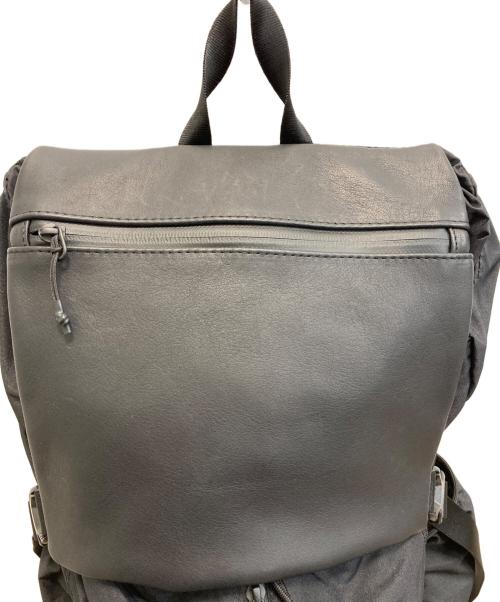 ear PAPILLONNER（イアパピヨネ）ear PAPILLONNER (イアパピヨネ) BURLAP OUTFITTER (バーラップアウトフィッター) 撥水レザーコンビライトリュック ブラックの古着・服飾アイテム