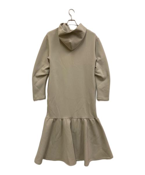 emmi atelier（エミアトリエ）emmi atelier (エミアトリエ) ダンボールフーディーワンピース グリーン サイズ:sの古着・服飾アイテム