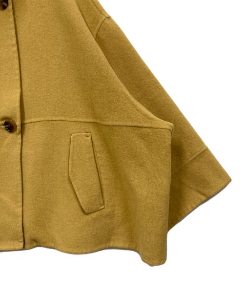SHIPS any（シップスエニィ）SHIPS any (シップスエニィ) リバースタンドカラーポンチョショートコート イエロー サイズ:　の古着・服飾アイテム