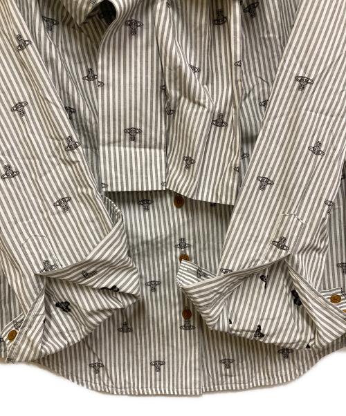 Vivienne Westwood RED LABEL（ヴィヴィアンウエストウッドレッドレーベル）Vivienne Westwood RED LABEL (ヴィヴィアンウエストウッドレッドレーベル) リボンシャツ グレー サイズ:SIZE Mの古着・服飾アイテム