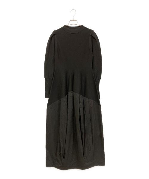 ELENDEEK（エレンディーク）ELENDEEK (エレンディーク) ローパネルフィット&フレアタックワンピース ブラック サイズ:SIZE Mの古着・服飾アイテム