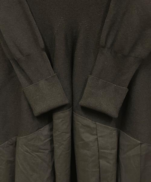 ELENDEEK（エレンディーク）ELENDEEK (エレンディーク) ローパネルフィット&フレアタックワンピース ブラック サイズ:SIZE Mの古着・服飾アイテム