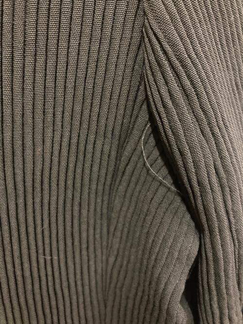 GIORGIO ARMANI（ジョルジョアルマーニ）GIORGIO ARMANI (ジョルジョアルマーニ) テーラードジャケット ブラック サイズ:SIZE 42の古着・服飾アイテム