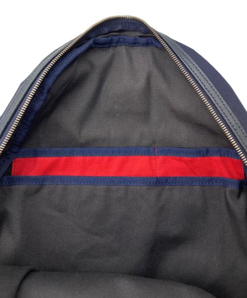 BLACK LABEL CRESTBRIDGE（ブラックレーベル クレストブリッジ）BLACK LABEL CRESTBRIDGE (ブラックレーベル クレストブリッジ) リュック ネイビーの古着・服飾アイテム