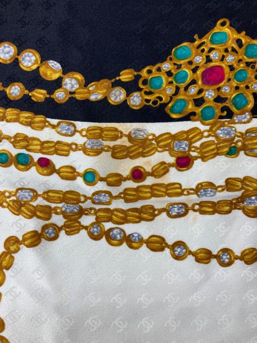 CHANEL（シャネル）CHANEL (シャネル) 大判ストール ブラックの古着・服飾アイテム