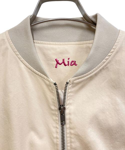 Mia asterism（ミーアアステリズム）Mia asterism (ミーアアステリズム) 裾リブロゴスタジャン ベージュ サイズ:38の古着・服飾アイテム
