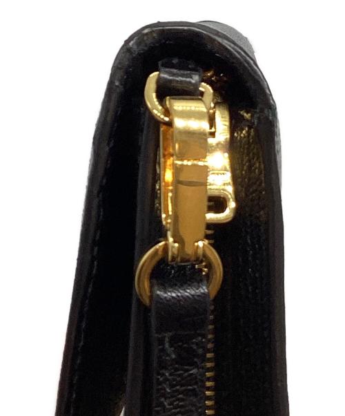 MIU MIU（ミュウミュウ）MIU MIU (ミュウミュウ) ショルダーウォレット ブラック サイズ:表記なしの古着・服飾アイテム