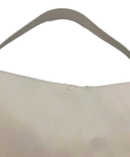 FRENZLAUER（フレンツラウアー）FRENZLAUER (フレンツラウアー) MAMI SOFTレザーハンドバッグ アイボリー サイズ:表記なしの古着・服飾アイテム