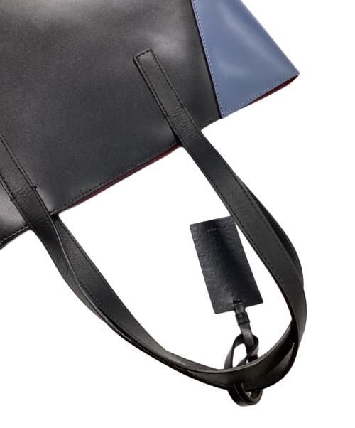 MARNI（マルニ）MARNI (マルニ) バッグ ネイビーの古着・服飾アイテム