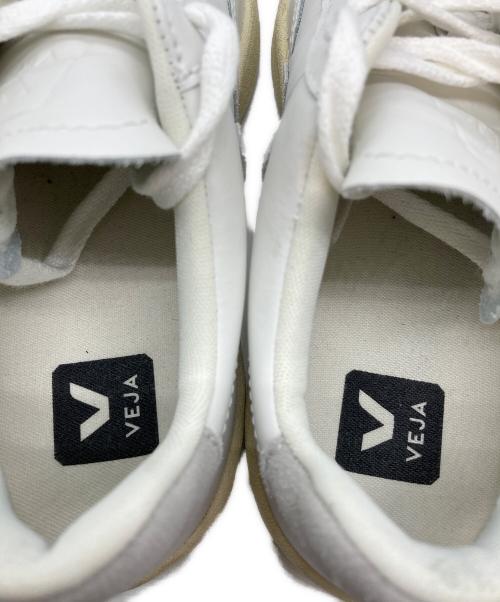 VEJA（ヴェジャ）VEJA (ヴェジャ) V-12スニーカー ホワイト サイズ:SIZE 23cmの古着・服飾アイテム