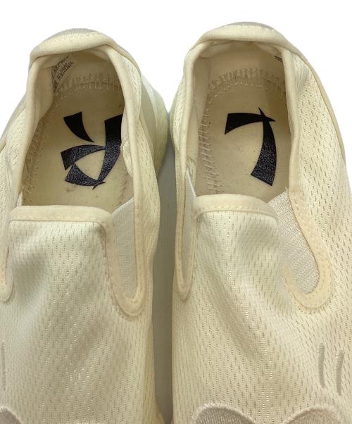HUMAN MADE（ヒューマンメイド）HUMAN MADE (ヒューマンメイド) adidas (アディダス) PURE SLIP ON アイボリー サイズ:26の古着・服飾アイテム