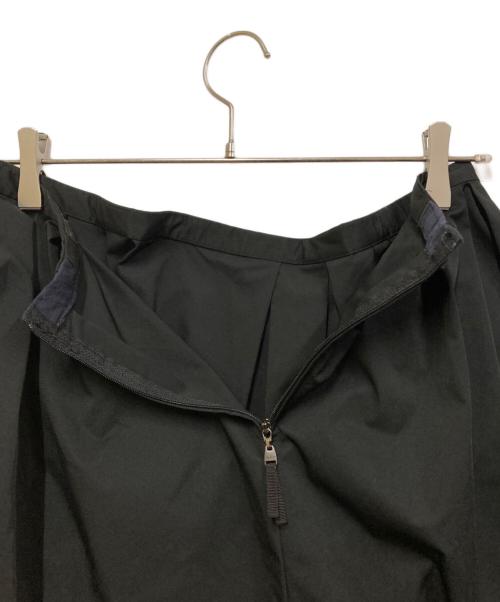 FOXEY NEWYORK（フォクシーニューヨーク）FOXEY NEWYORK (フォクシーニューヨーク) スカート ブラック サイズ:40の古着・服飾アイテム