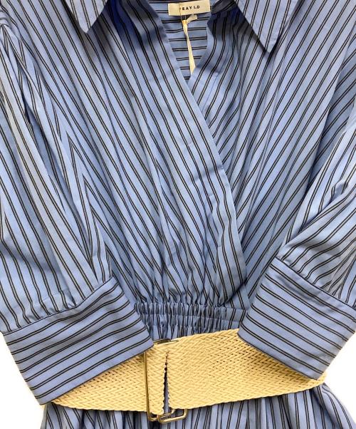 FRAY ID（フレイ アイディー）FRAY ID (フレイ アイディー) ベルト付カシュクールシャツワンピース ブルー サイズ:S 未使用品の古着・服飾アイテム