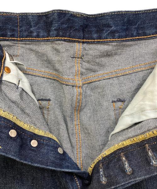 LEVI'S（リーバイス）LEVI'S (リーバイス) デニムパンツ ブルー サイズ:SIZE 83.5cm (W33)の古着・服飾アイテム