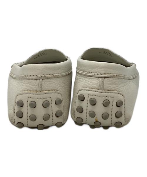 TOD'S（トッズ）TOD'S (トッズ) ローファー ホワイト サイズ:34 2/1の古着・服飾アイテム