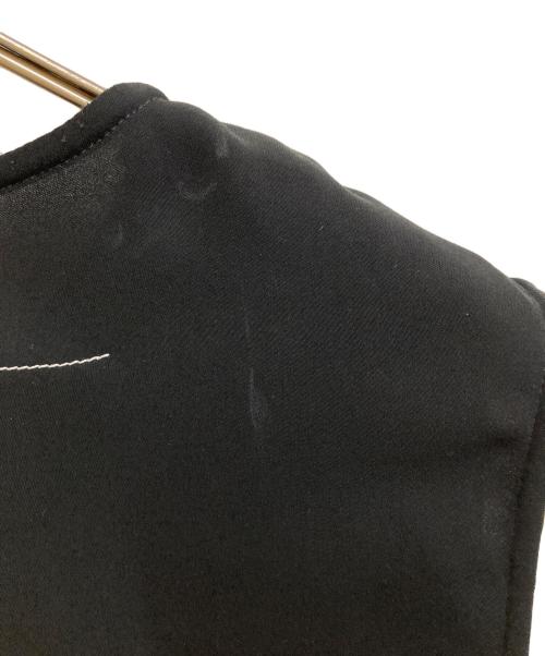 MM6 Maison Margiela（エムエムシックスメゾンマルジェラ）MM6 Maison Margiela (エムエムシックスメゾンマルジェラ) アシンメトリートップス ブラック サイズ:40の古着・服飾アイテム