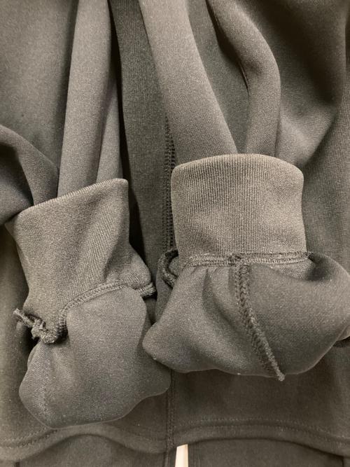 UNITED TOKYO（ユナイテッドトーキョー）UNITED TOKYO (ユナイテッドトーキョー) フロントスリットレイヤードトップス ブラック サイズ:SIZE Freeの古着・服飾アイテム