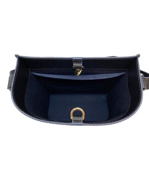 +J（プラスジェイ）+J (プラスジェイ) レザーショルダーバッグ ブラック サイズ:表記なしの古着・服飾アイテム