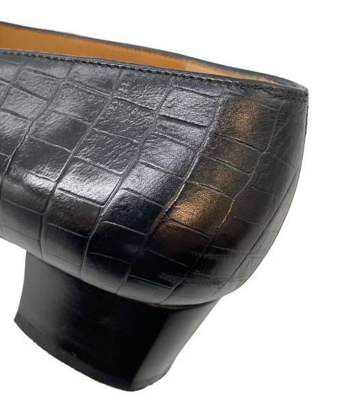 Salvatore Ferragamo（サルヴァトーレ フェラガモ）Salvatore Ferragamo (サルヴァトーレ フェラガモ) ヴァラ型押しパンプス ブラック サイズ:SIZE 7の古着・服飾アイテム