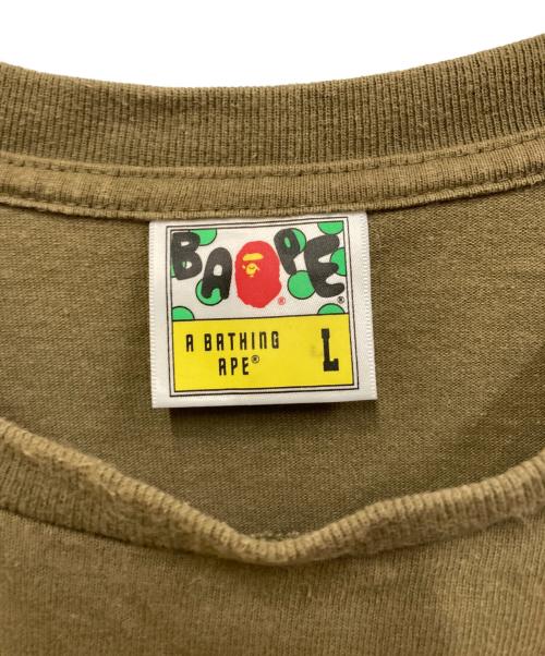 A BATHING APE（ア ベイシング エイプ）A BATHING APE (ア ベイシング エイプ) Tシャツ グリーン サイズ:SIZE Lの古着・服飾アイテム