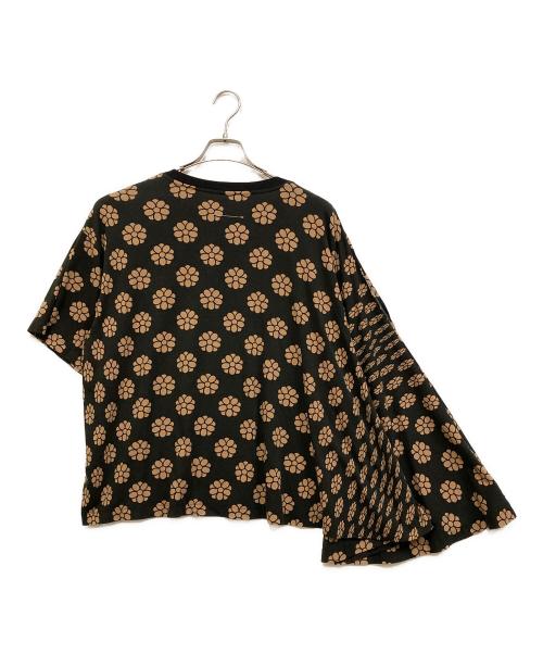 MM6 Maison Margiela（エムエムシックスメゾンマルジェラ）MM6 Maison Margiela (エムエムシックスメゾンマルジェラ) ポルカドットフラワートップス ブラック×ベージュ サイズ:SIZE Sの古着・服飾アイテム