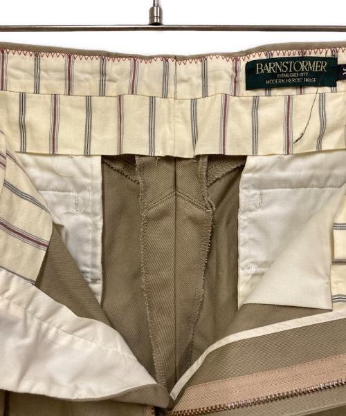 Barnstormer（バーンストーマー）BARNSTORMER (バーンストーマー) MACARTHUR2 2Tuck Trouser ベージュ サイズ:SIZE Mの古着・服飾アイテム