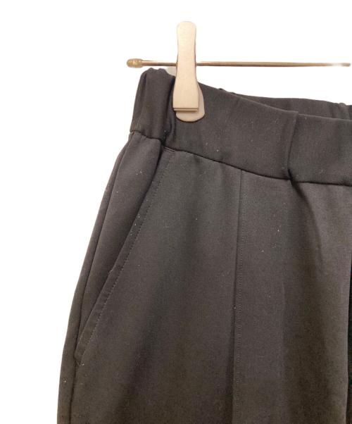 OHGA（オオガ）ohga (オオガ) マシュマロパンツ ブラック サイズ:SIZE Mの古着・服飾アイテム