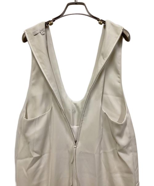 UN3D.（アンスリード）UN3D. (アンスリード) カーブラインオールインワン ベージュ サイズ:SIZE 38の古着・服飾アイテム