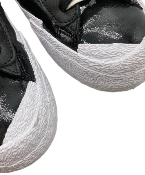 NIKE（ナイキ）NIKE (ナイキ) sacai (サカイ) BLAZER LOW ホワイト×ブラック サイズ:27.5の古着・服飾アイテム