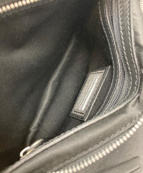 GIANNI CHIARINI（ジャンニ キアリーニ）GIANNI CHIARINI (ジャンニ キアリーニ) ショルダーバッグ シルバーの古着・服飾アイテム