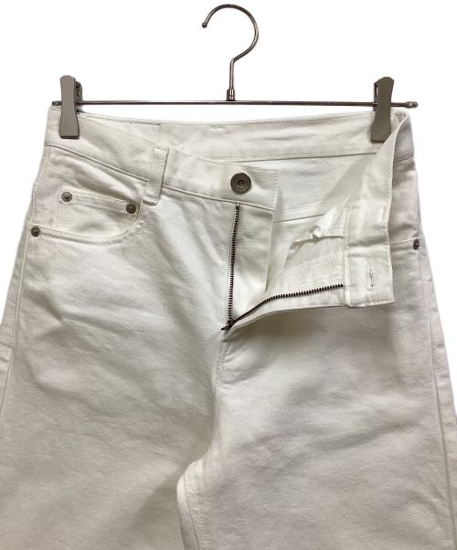 EVERYDAY I LIKE.（エヴリデイ アイ ライク）EVERYDAY I LIKE. (エヴリデイ アイ ライク) Loose Jeans ホワイト サイズ:SIZE 36の古着・服飾アイテム