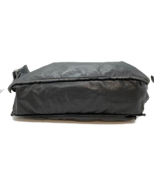 MIU MIU（ミュウミュウ）MIU MIU (ミュウミュウ) アーカイブショルダーバッグ ブラックの古着・服飾アイテム