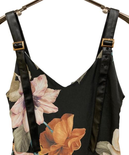 eimy istoire（エイミーイストワール）eimy istoire (エイミーイストワール) Sophia flower ストラップベルトワンピース ブラック サイズ:SIZE Mの古着・服飾アイテム