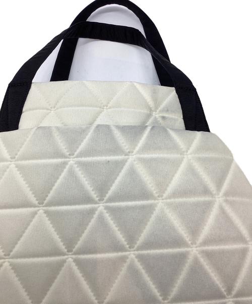 THE NORTH FACE（ザ ノース フェイス）THE NORTH FACE (ザ ノース フェイス) ジオフェイストートバッグ ホワイトの古着・服飾アイテム