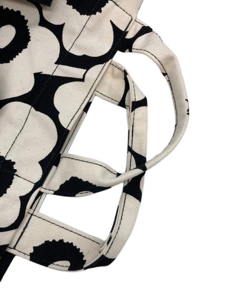 marimekko（マリメッコ）marimekko (マリメッコ) MONO CITY TOTO ホワイトの古着・服飾アイテム