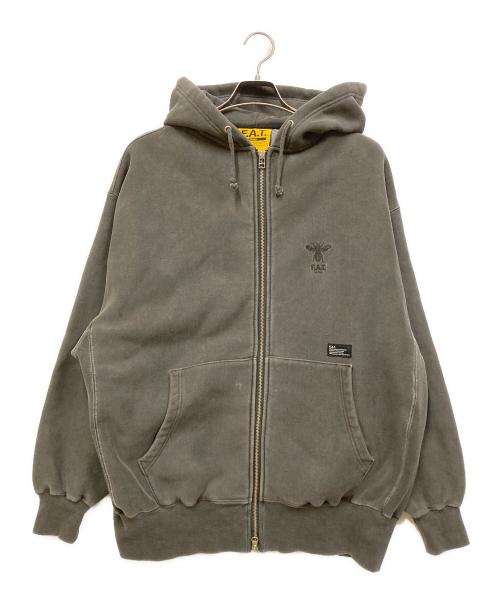 FAT（エフエーティー）FAT (エフエーティー) ジップフードスウェット グレー サイズ:SKINNYの古着・服飾アイテム