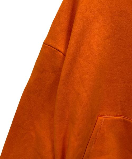 TIGHTBOOTH PRODUCTION（タイトブースプロダクション）TIGHTBOOTH PRODUCTION (タイトブースプロダクション) CHAOS FISHING CLUB (カオスフィッシングクラブ) TBCHAOS HOODIE オレンジ サイズ:Lの古着・服飾アイテム