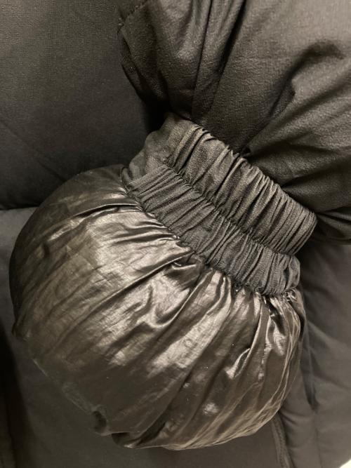 TIGHTBOOTH PRODUCTION（タイトブースプロダクション）TIGHTBOOTH PRODUCTION (タイトブースプロダクション) SIX PACK DOWN JKT ブラック サイズ:SIZE Lの古着・服飾アイテム