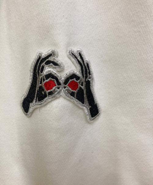 TIGHTBOOTH PRODUCTION（タイトブースプロダクション）TIGHTBOOTH PRODUCTION (タイトブースプロダクション) KILLER BONG (キラーボング) CYBORG HOODIE ホワイト サイズ:SIZE Lの古着・服飾アイテム