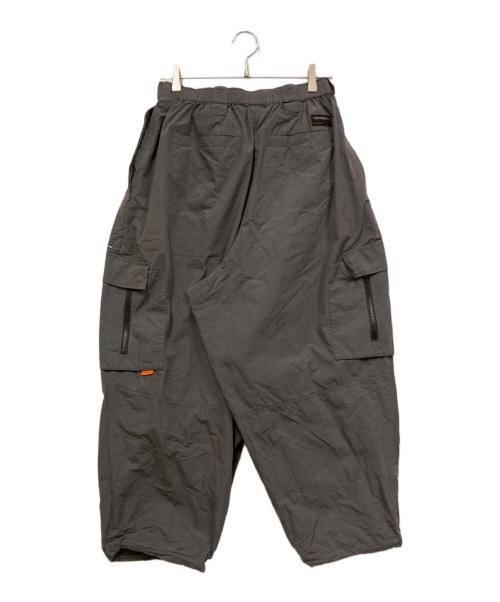 TIGHTBOOTH PRODUCTION（タイトブースプロダクション）TIGHTBOOTH PRODUCTION (タイトブースプロダクション) RIPSTOP BALLOON CARGO PANTS グレー サイズ:SIZE Lの古着・服飾アイテム