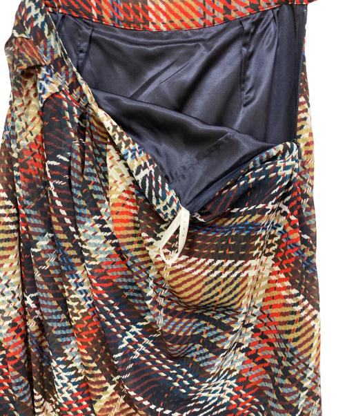 PRIDE（プライド）PRIDE (プライド) スカート レッド サイズ:SIZE 38の古着・服飾アイテム