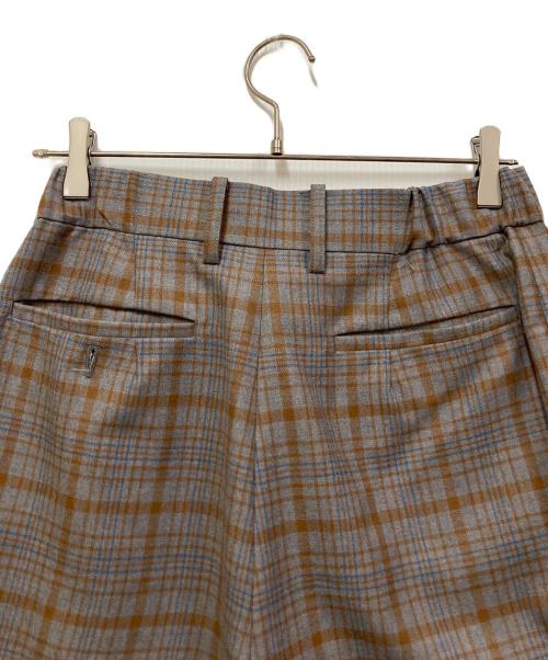digawel（ディガウェル）digawel (ディガウェル) in tuck pants グレー×ブラウン サイズ:SIZE １の古着・服飾アイテム