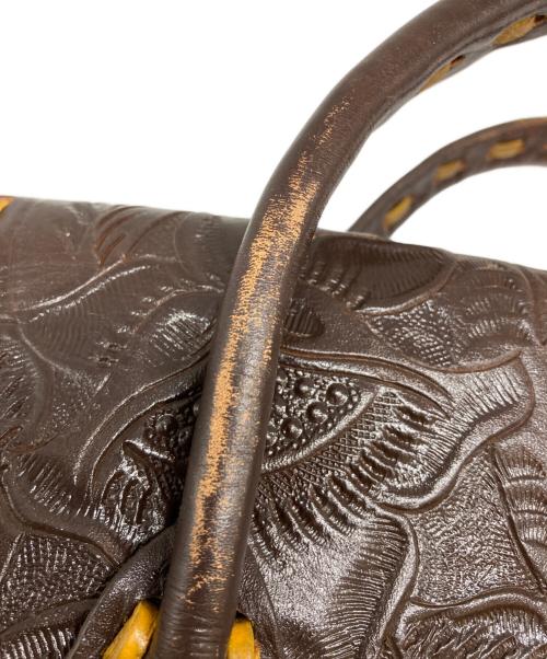 Carving Tribes（カービングトライブス）CARVING TRIBES (カービングトライブス) ハンドバッグ ブラウン サイズ:表記なしの古着・服飾アイテム