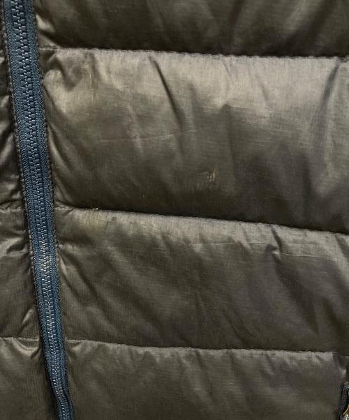 Patagonia（パタゴニア）Patagonia (パタゴニア) Boys' Hi-Loft Down Sweater Hoody ネイビー サイズ:Mの古着・服飾アイテム