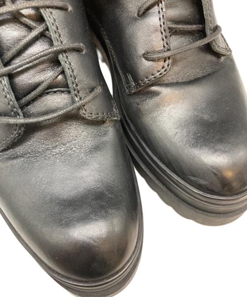 RED VALENTINO（レッドヴァレンティノ）RED VALENTINO (レッドヴァレンティノ) リボン レザーコンバットブーツ ブラック サイズ:SIZE 38の古着・服飾アイテム