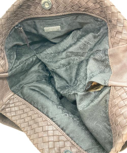 BOTTEGA VENETA（ボッテガベネタ）BOTTEGA VENETA (ボッテガベネタ) イントレチャート ワンショルダーバッグ ブラウンの古着・服飾アイテム